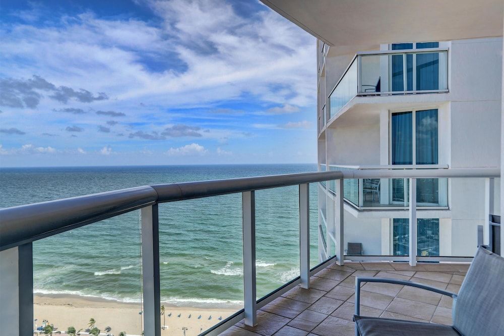 undefined Beach House Fort Lauderdale, a Hilton Resort 3