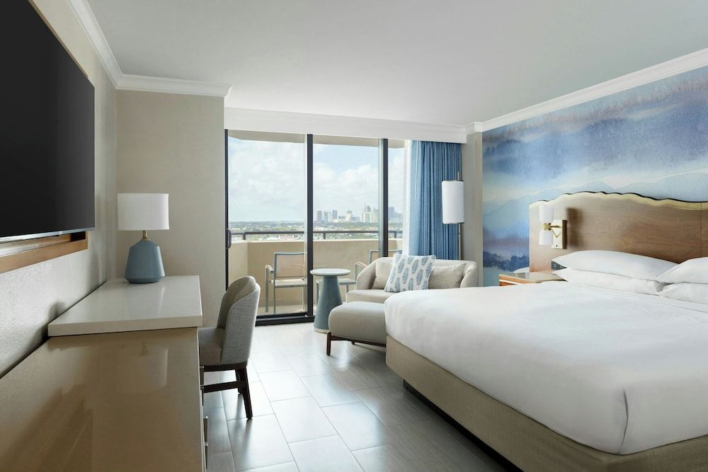 Fort Lauderdale Marriott Harbor Beach Resort & Spa