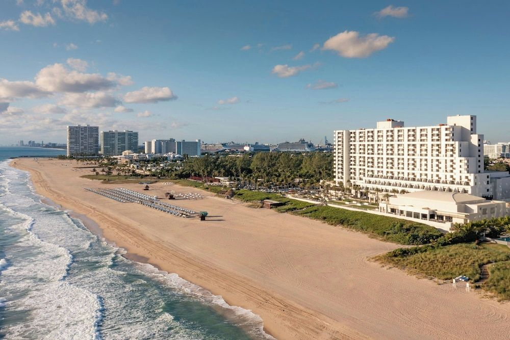 undefined Fort Lauderdale Marriott Harbor Beach Resort & Spa 3