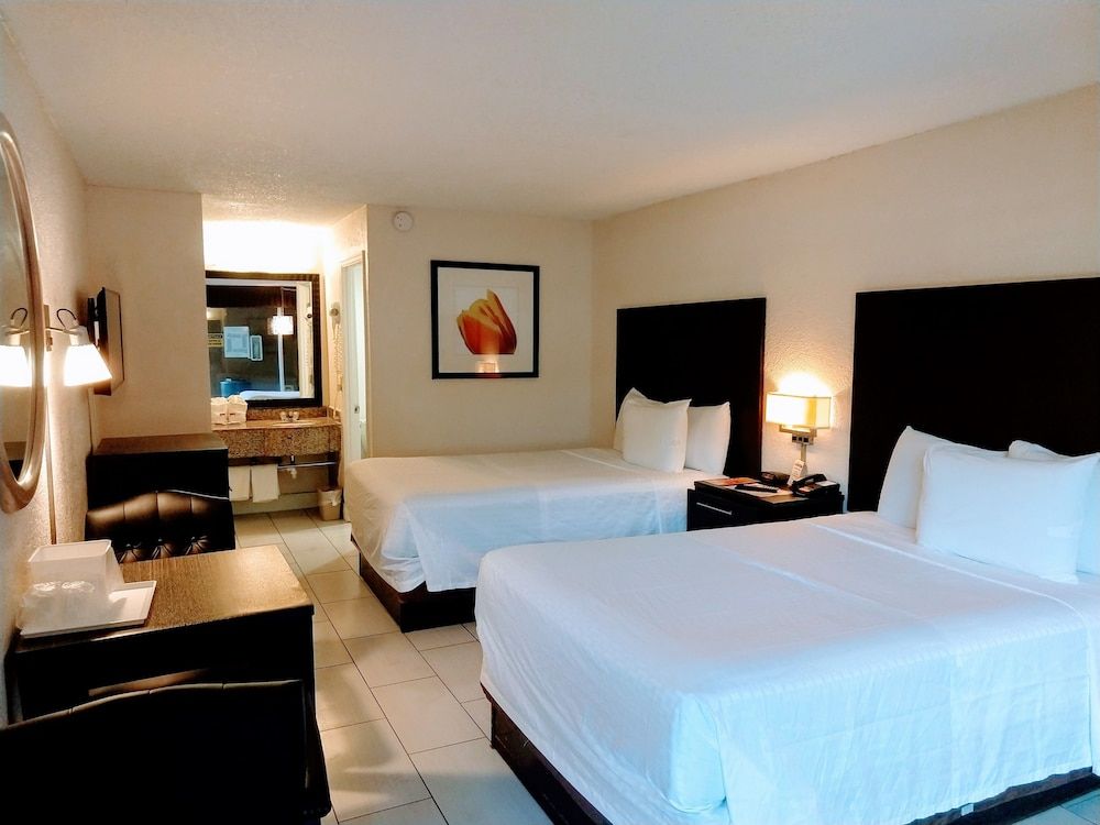 Deluxe Room, 2 Queen Beds, Refrigerator & Microwave