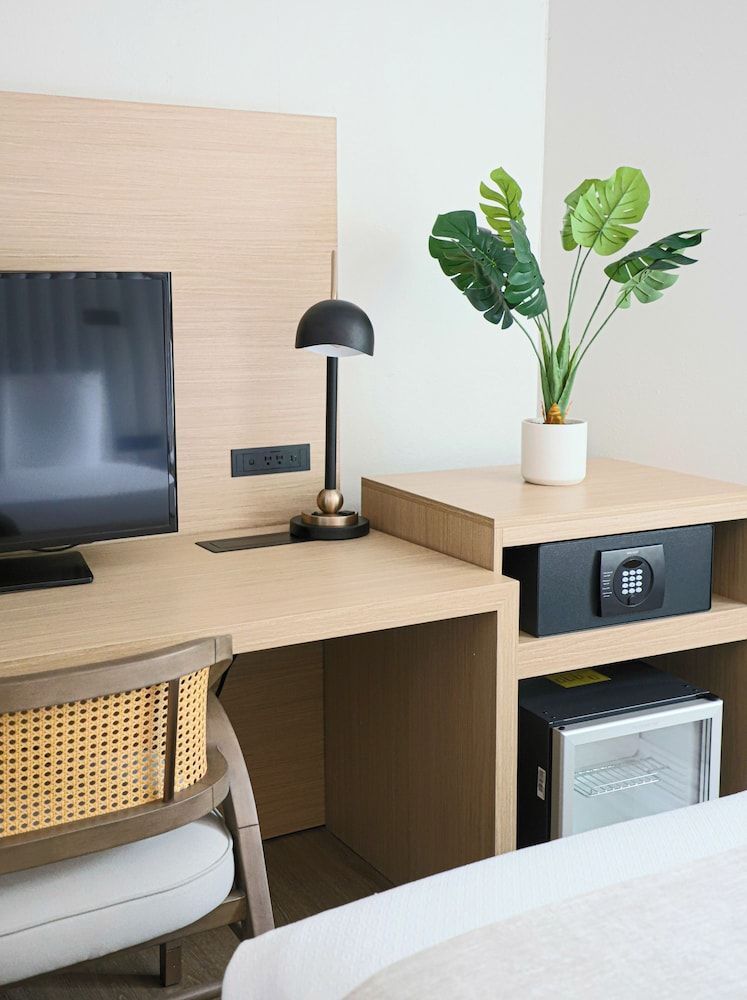 Riverside Hotel Micro Room, 1 Queen Bed 2