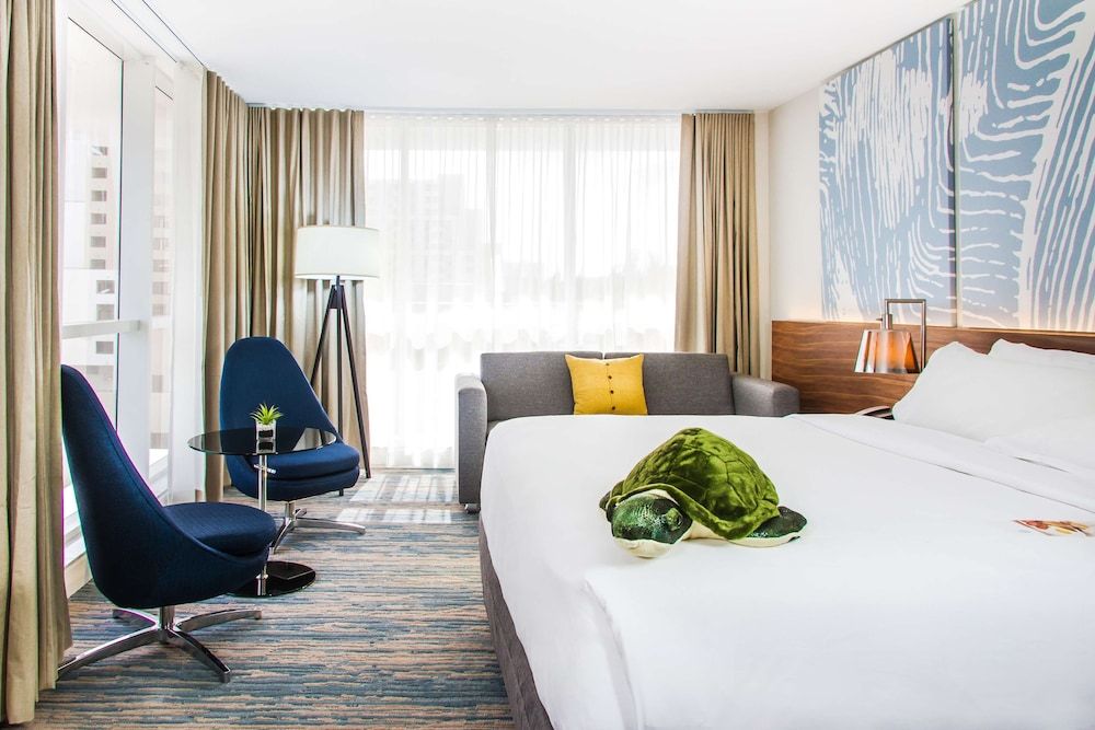Junior Studio Suite, 1 King Bed with Sofa bed, Corner (Junior Suite King Bed Room and Queen)