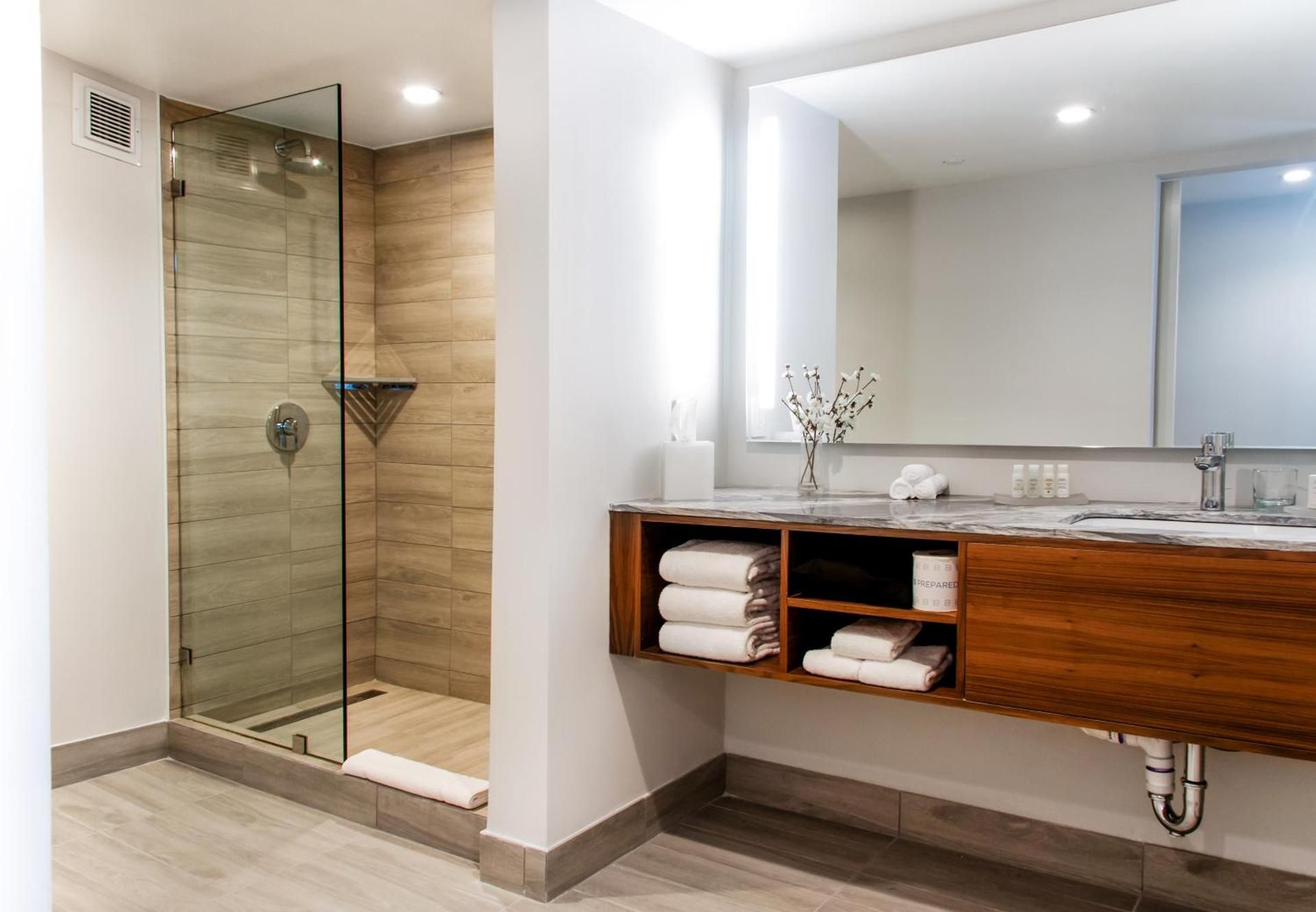 Stunning Ocean Front King Balcony