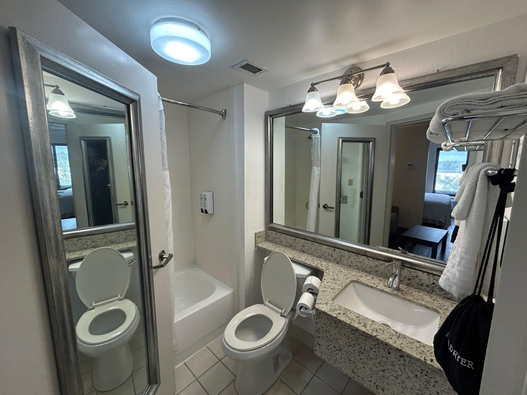 ADA Accessible Superior King Smoke Free
