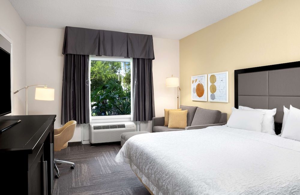 Room, 1 King Bed, Accessible, Non Smoking