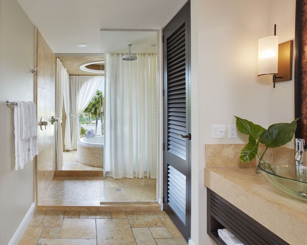 Cheeca Lodge & Spa Lodge Island Double Queen Suite 4