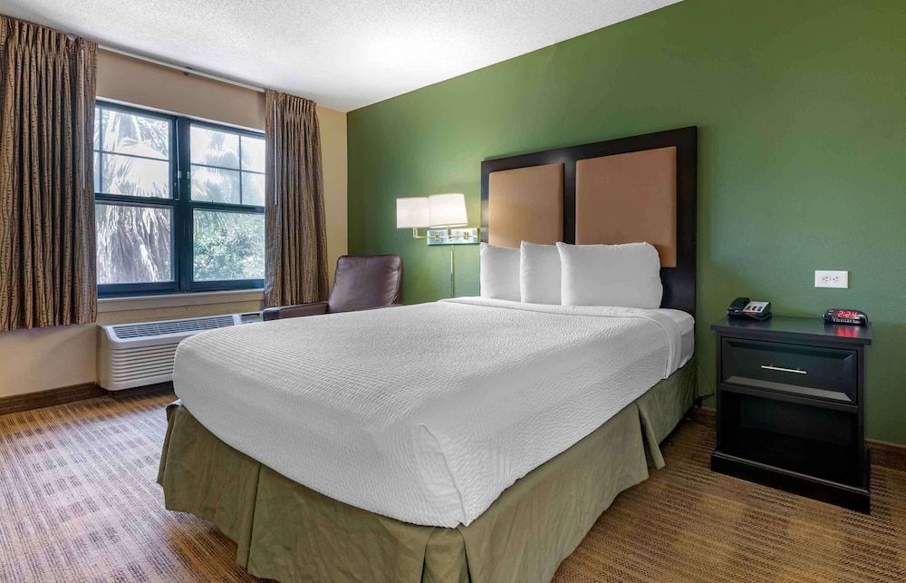 Studio, 1 Queen Bed, Accessible, Non Smoking