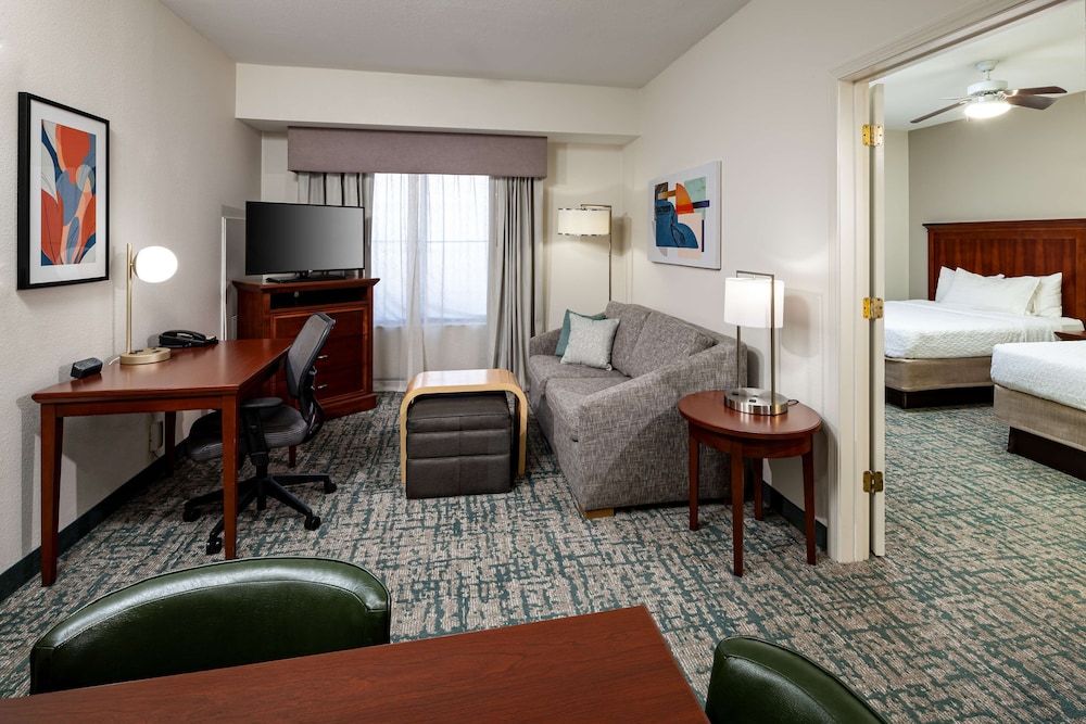 Suite, One King Bed, Non-Smoking
