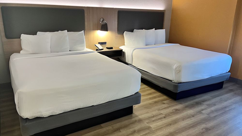 Room, 2 Double Beds, Accessible, Non Smoking (Mobility/Hearing)