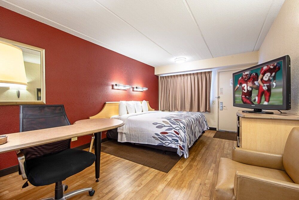 Superior Room, 1 King Bed, Smoking