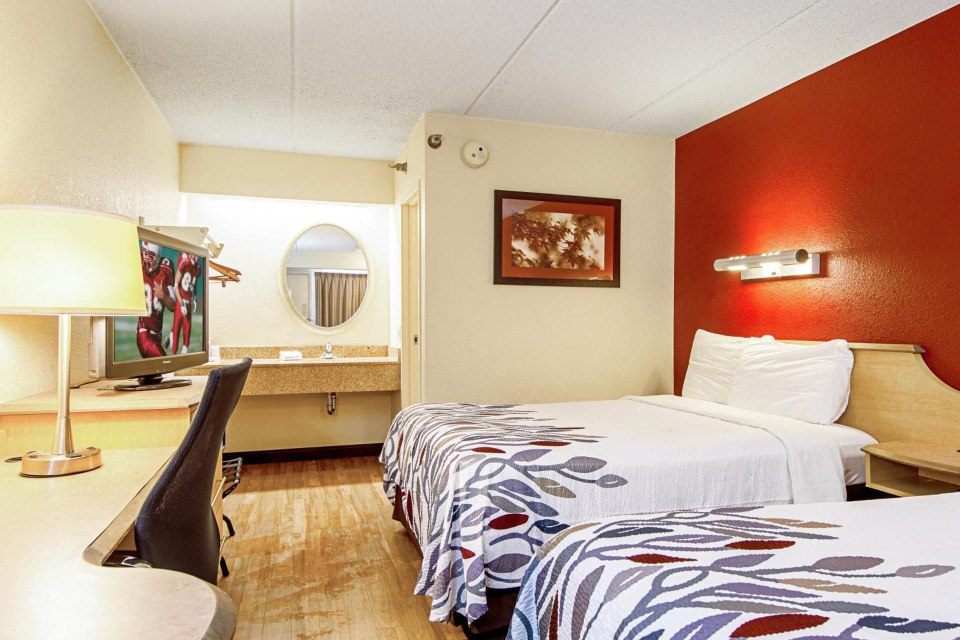 Deluxe 2 Full Beds Non-Smoking
