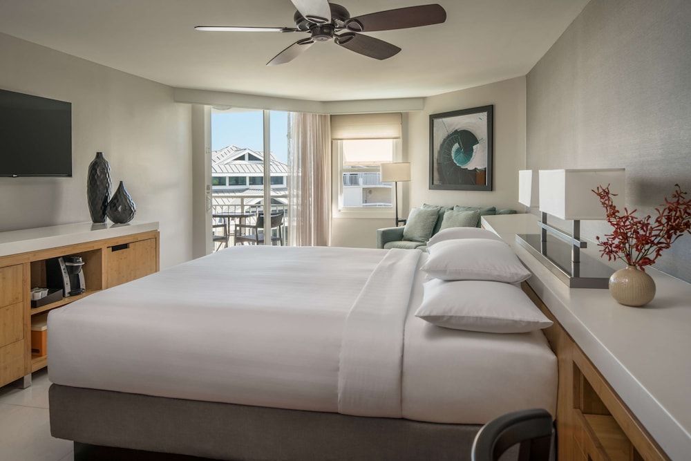 undefined Hyatt Centric Key West Resort and Spa 4