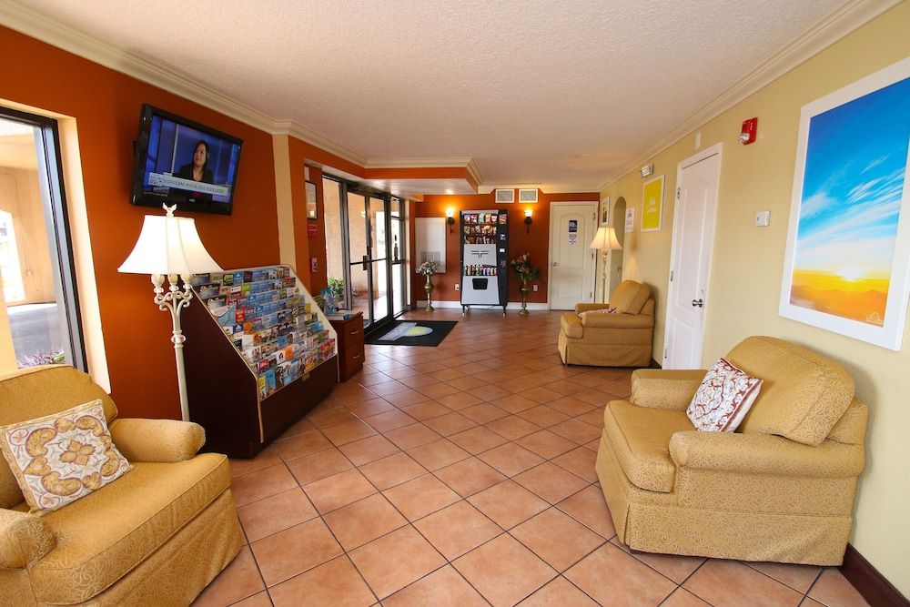 undefined Days Inn by Wyndham Kissimmee West 7