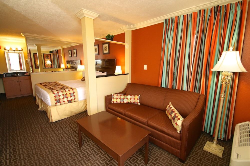 undefined Days Inn by Wyndham Kissimmee West 10