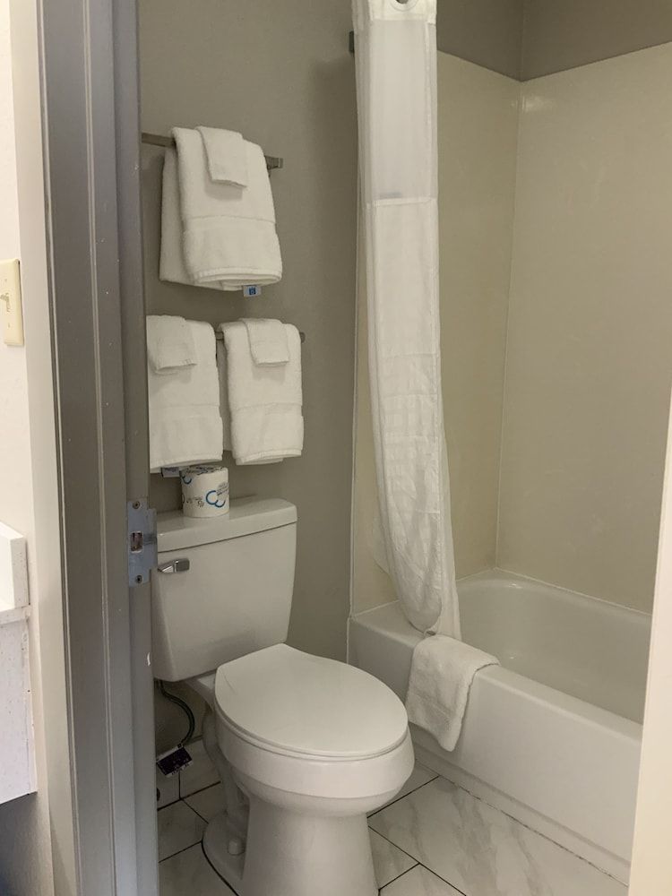 Standard Room, 2 Queen Beds, Smoking