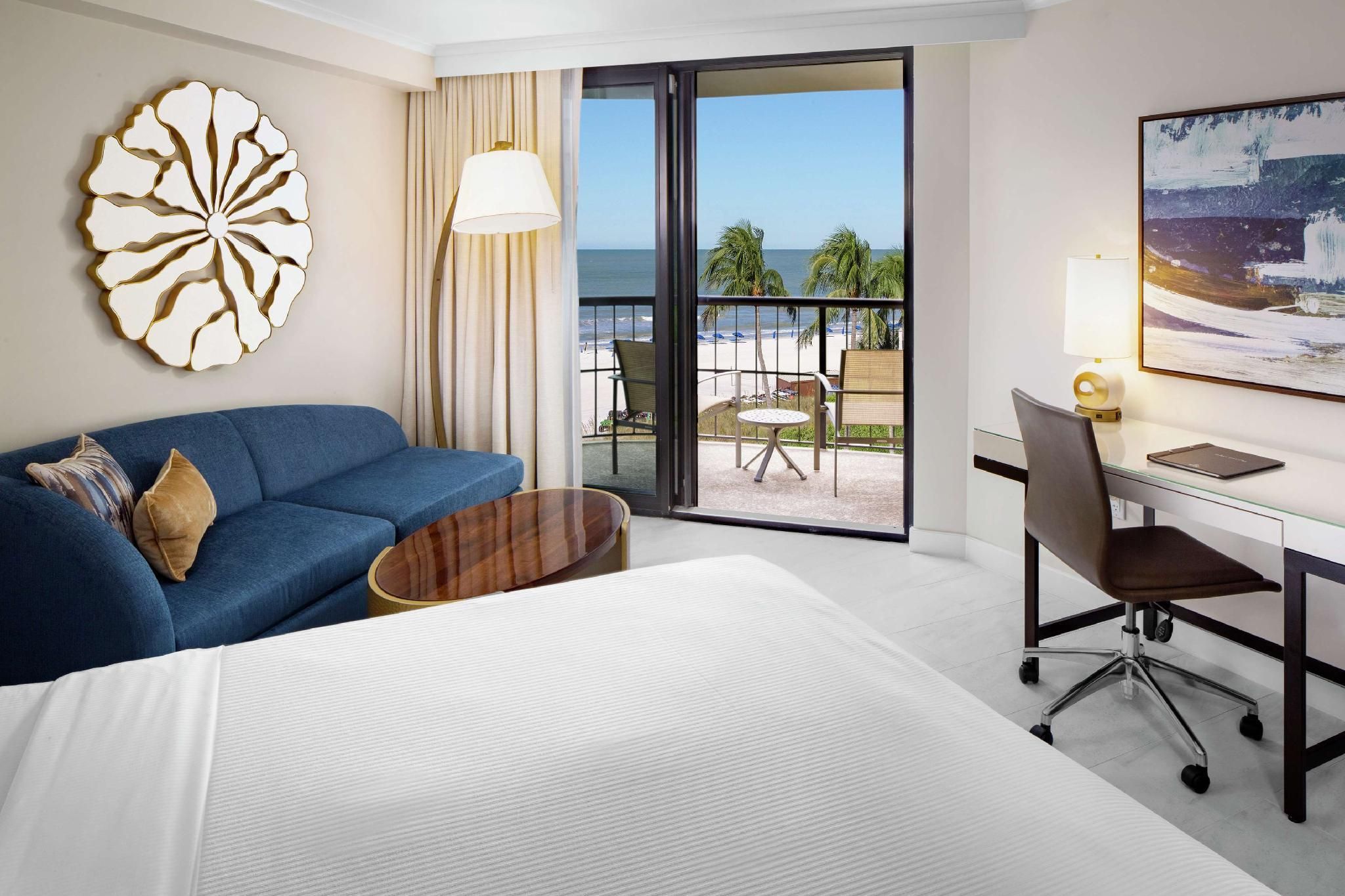 1 King Bed Ocean View