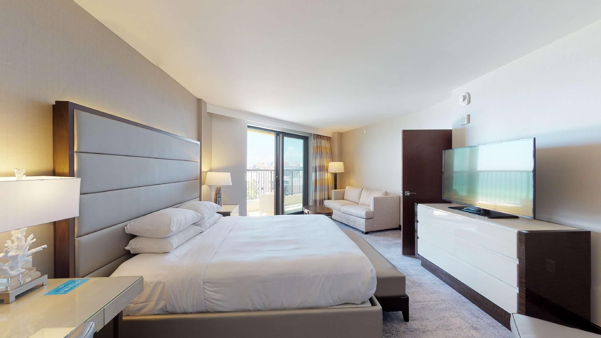 Premium 1 King/2 Queens 2 Bdrm Ste Ocean View