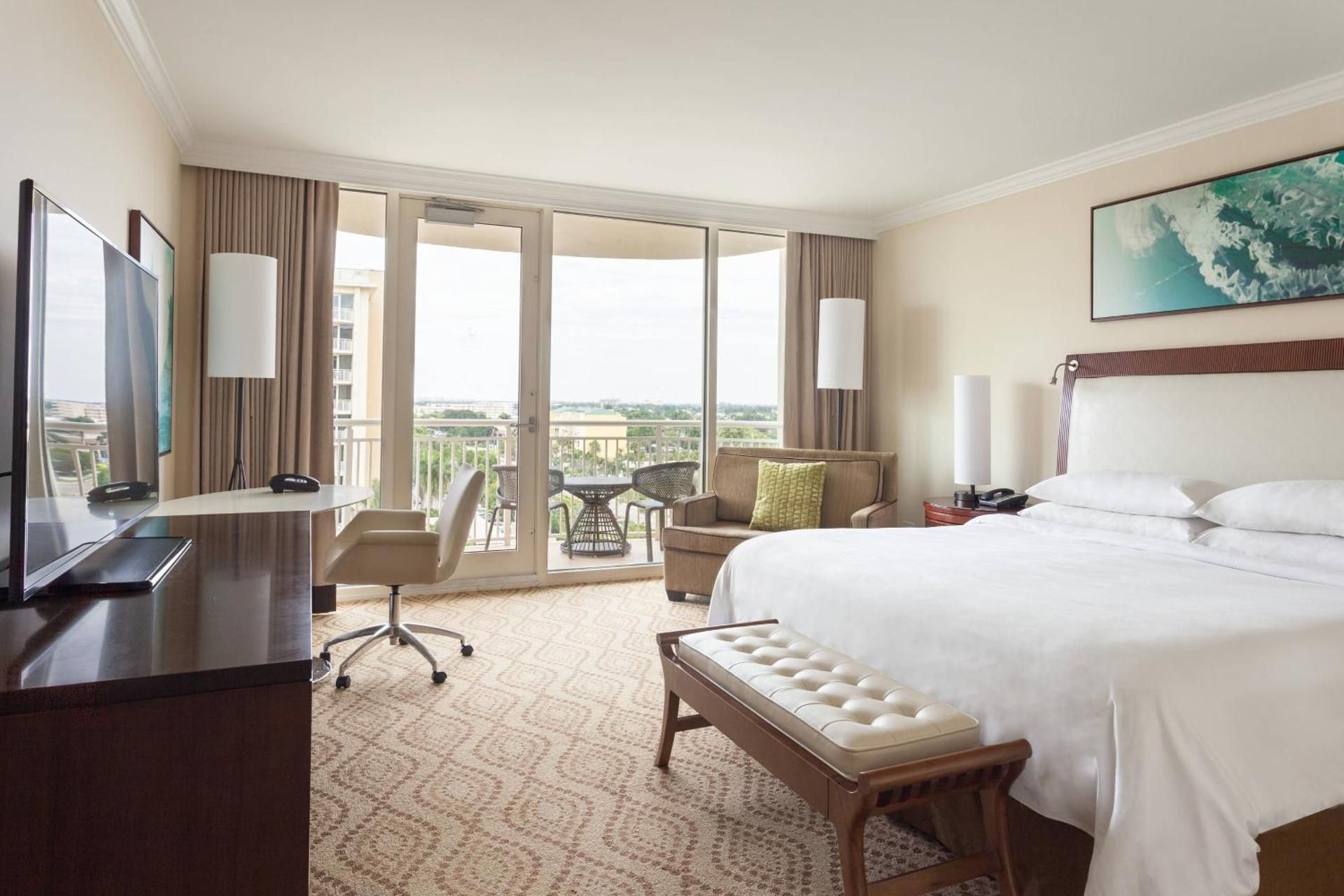 Tropical View, Guest room, 1 King, Balcony