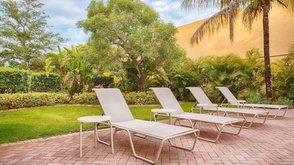 undefined Best Western Plus Miami-Doral/Dolphin Mall 10