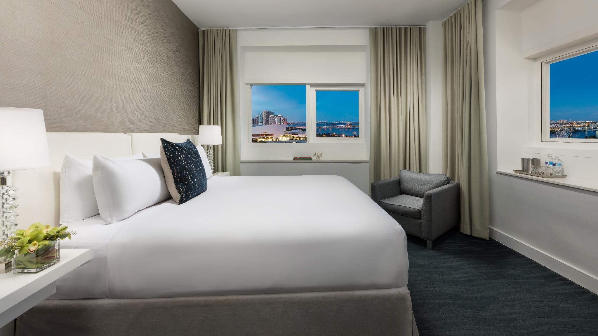 undefined YVE Hotel Miami 7