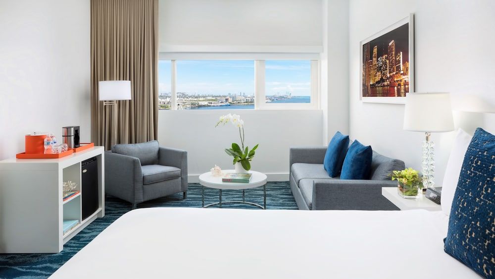 undefined YVE Hotel Miami 3