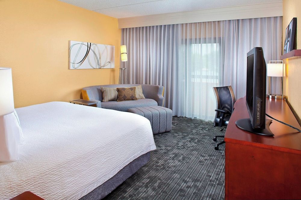 undefined Courtyard by Marriott Miami Airport West/Doral 3