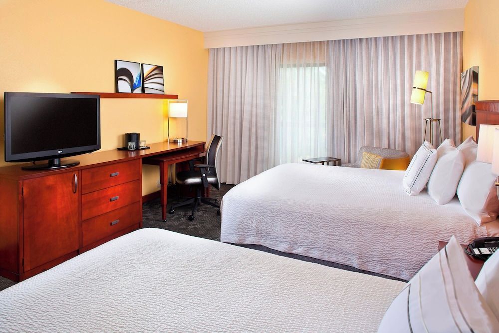 undefined Courtyard by Marriott Miami Airport West/Doral 9
