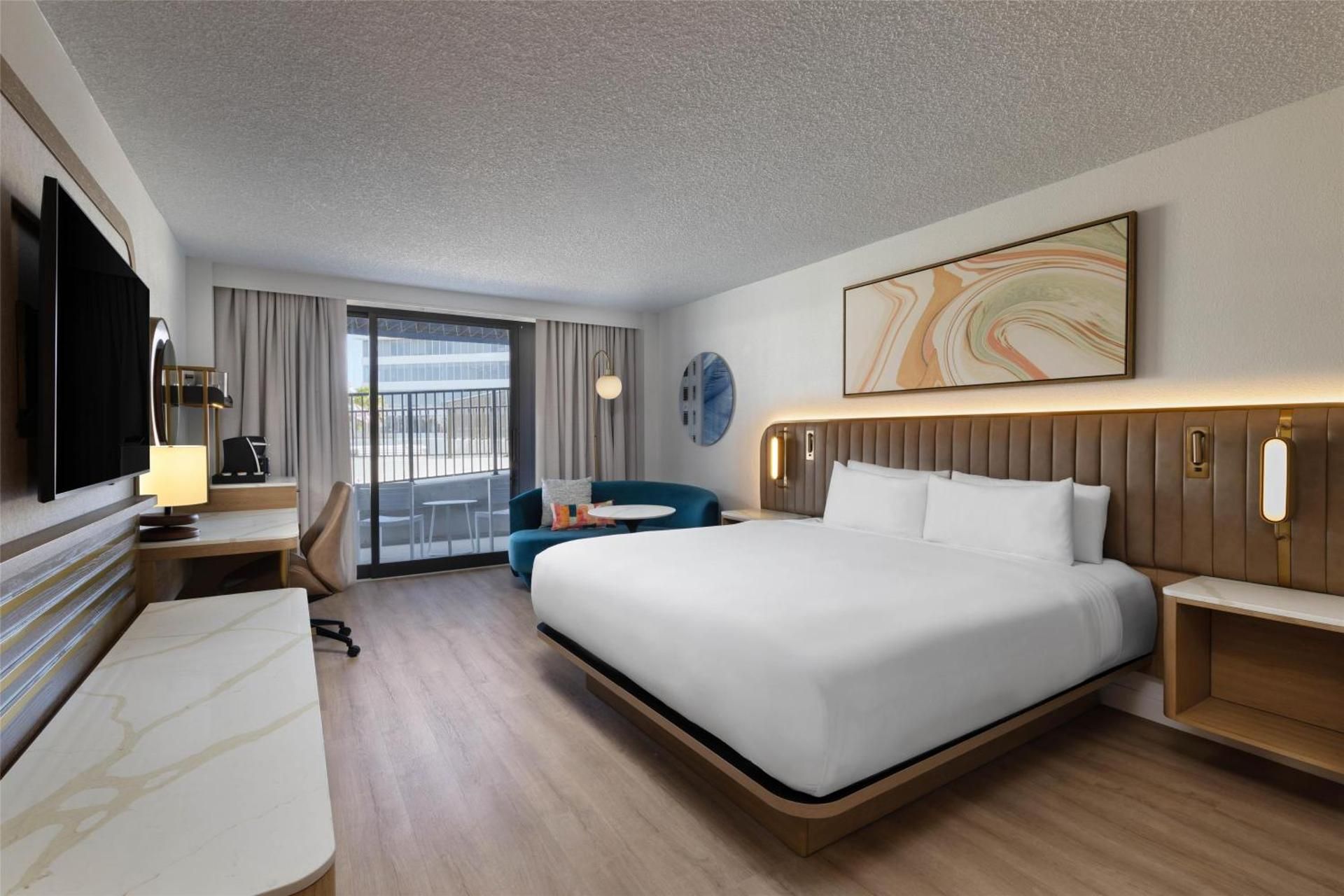undefined Sonesta Miami Airport 5