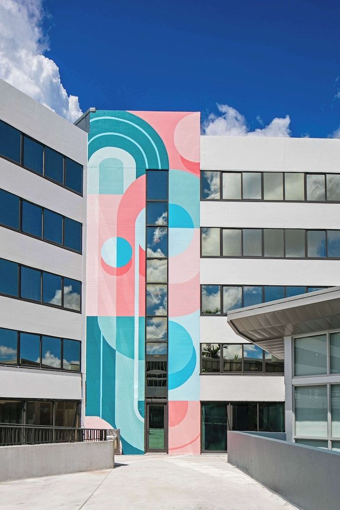 undefined Sonesta Miami Airport 5