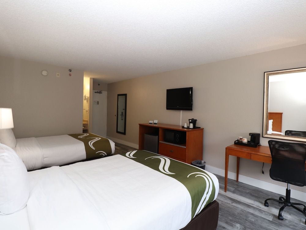 Quality Inn Miami Airport - Doral Standard Room, 2 Double Beds, Non Smoking 2