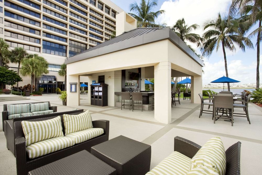 undefined Hilton Miami Airport Blue Lagoon 3
