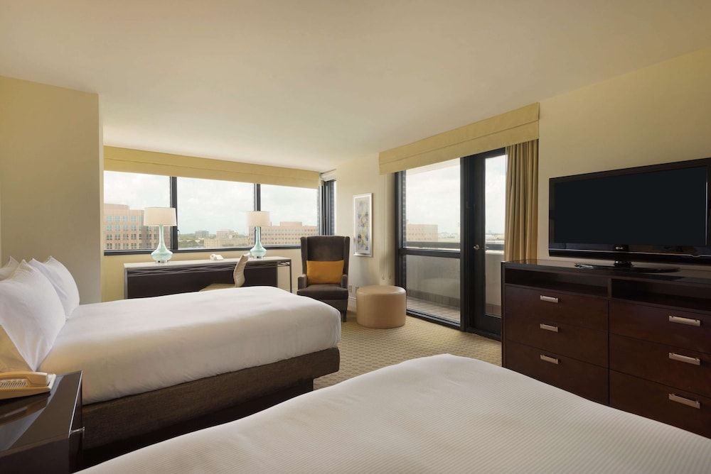 Room, 2 Queen Beds, (Screened Balcony)
