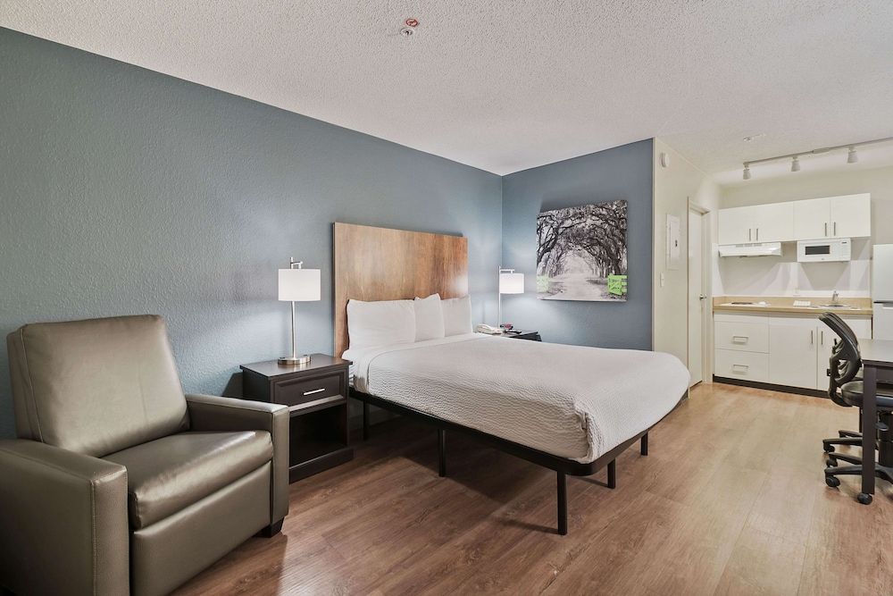 undefined Extended Stay America Suites Miami Airport Blue Lagoon 2