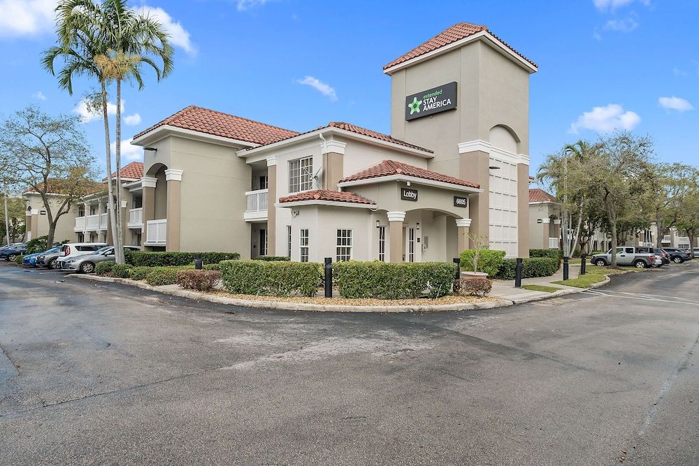 undefined Extended Stay America Suites Miami Airport Blue Lagoon