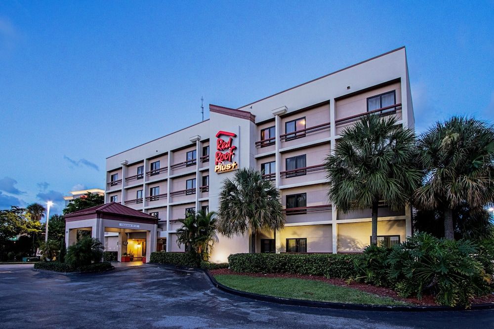 undefined Red Roof Inn PLUS+ Miami Airport 6