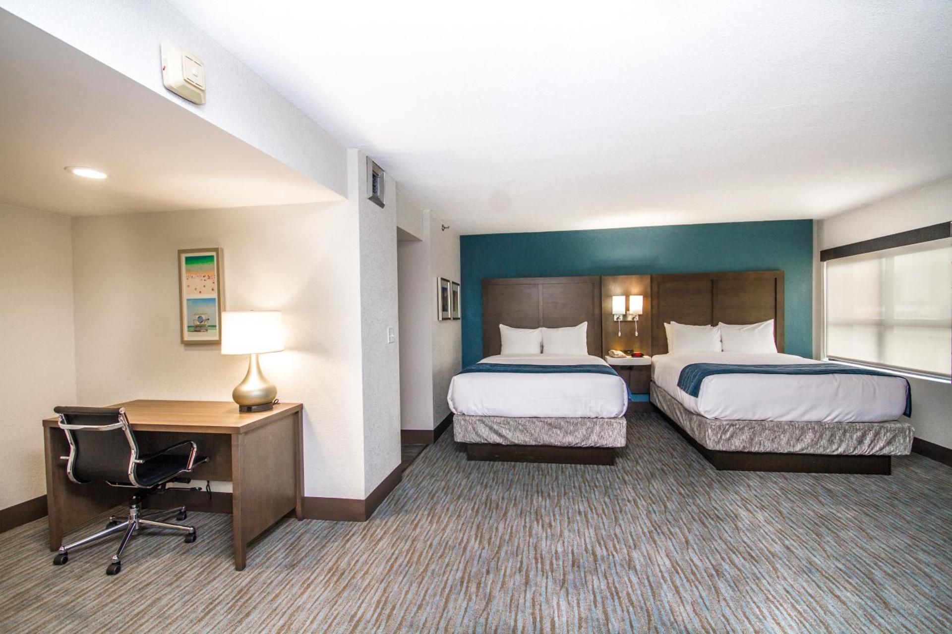 undefined Comfort Inn & Suites Downtown Brickell - Port of Miami 7