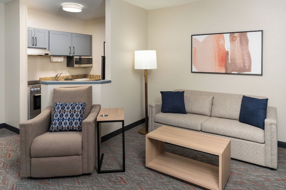 undefined Candlewood Suites Miami Doral by IHG 5