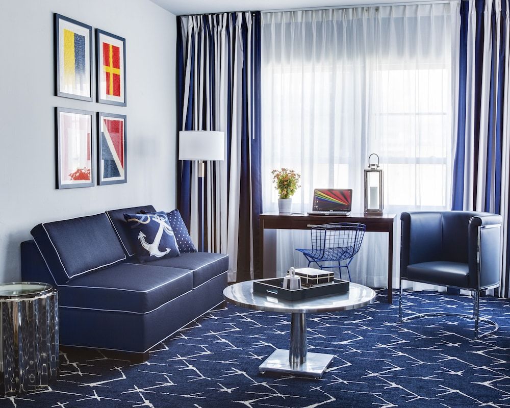 undefined Albion South Beach Hotel 4