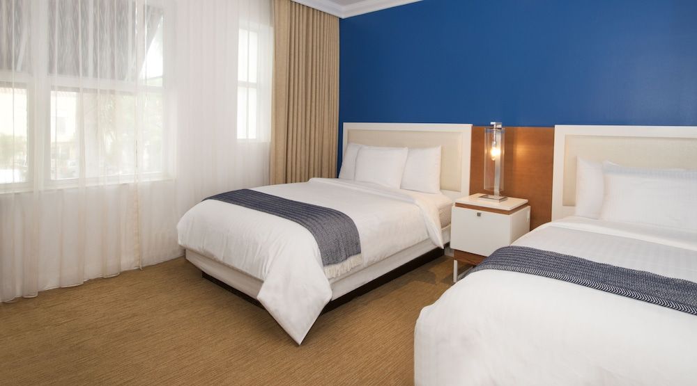 Blue Moon Hotel Standard Room, 2 Double Beds 3