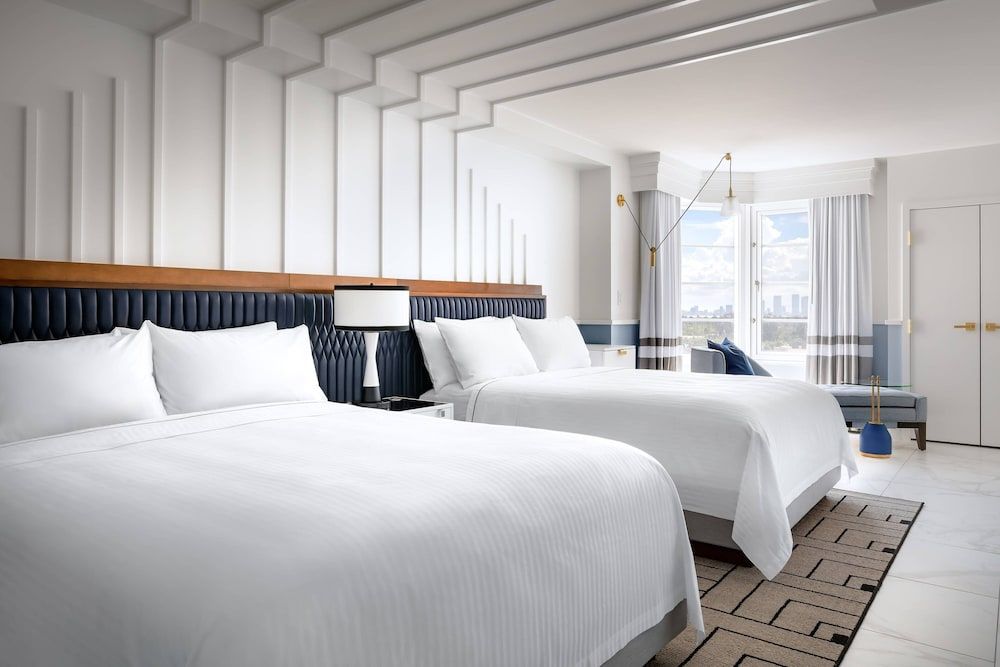 undefined Cadillac Hotel & Beach Club, Autograph Collection 6