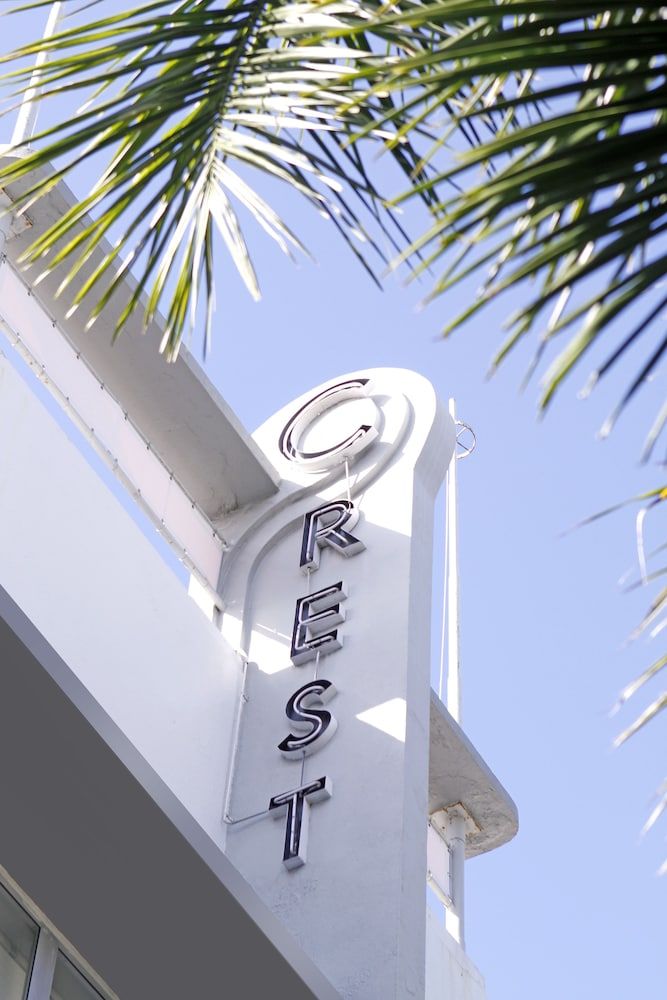 undefined Crest Hotel Suites 5