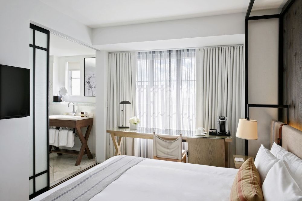 Hotel Victor Superior Room, 1 King Bed