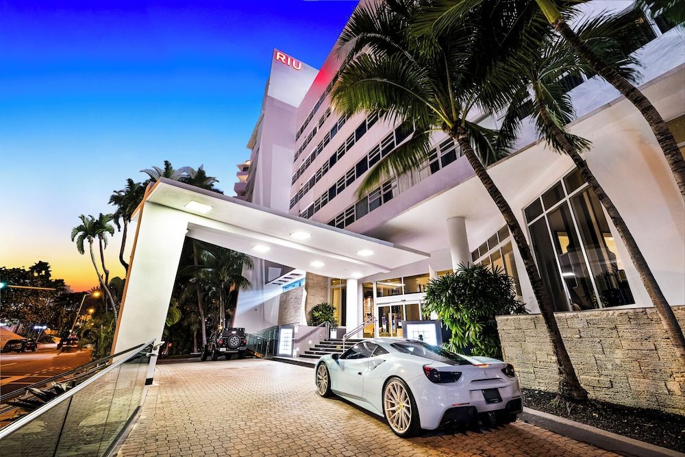 undefined Hotel Riu Plaza Miami Beach 3