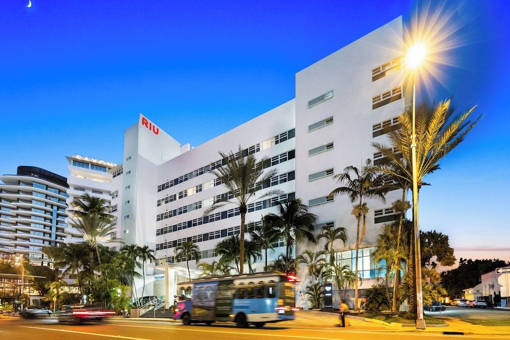 undefined Hotel Riu Plaza Miami Beach 8