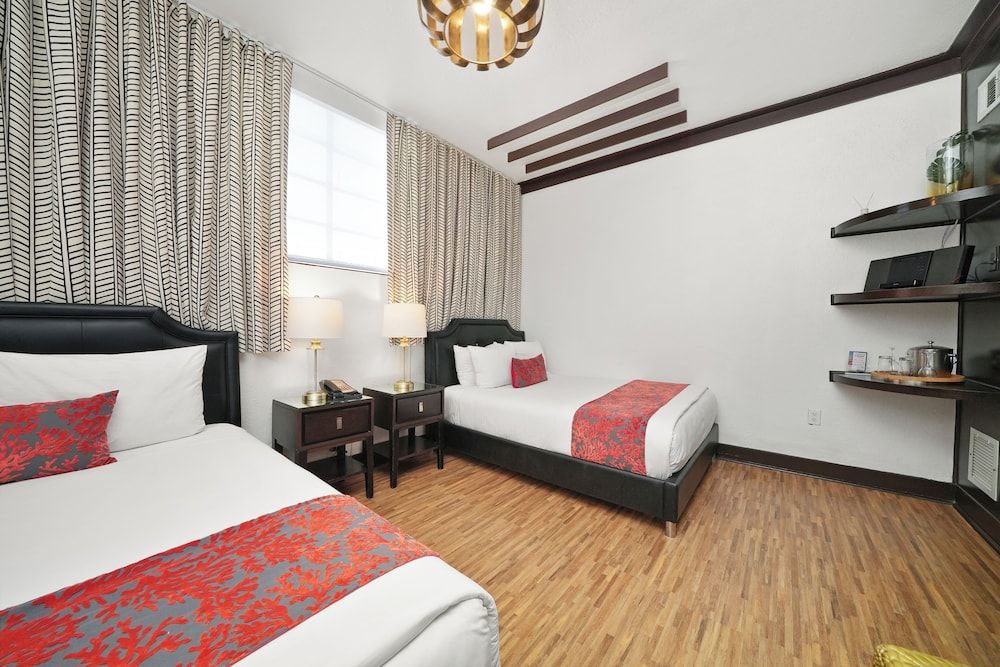 Hotel Chelsea Standard Double Room 2