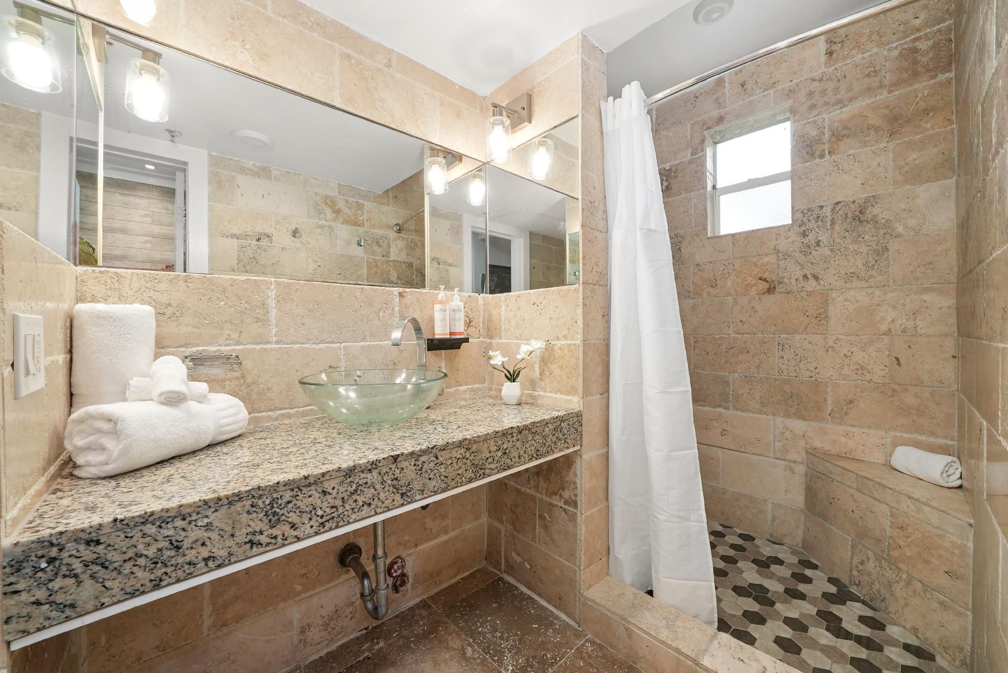 undefined Chesterfield Hotel & Suites 10