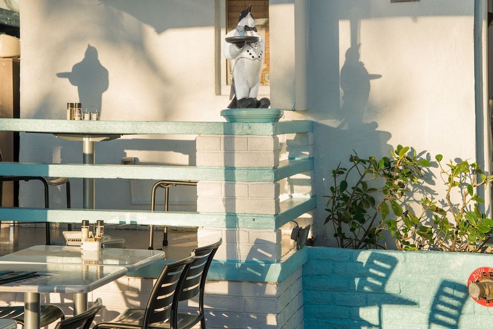 undefined The Penguin Hotel 6