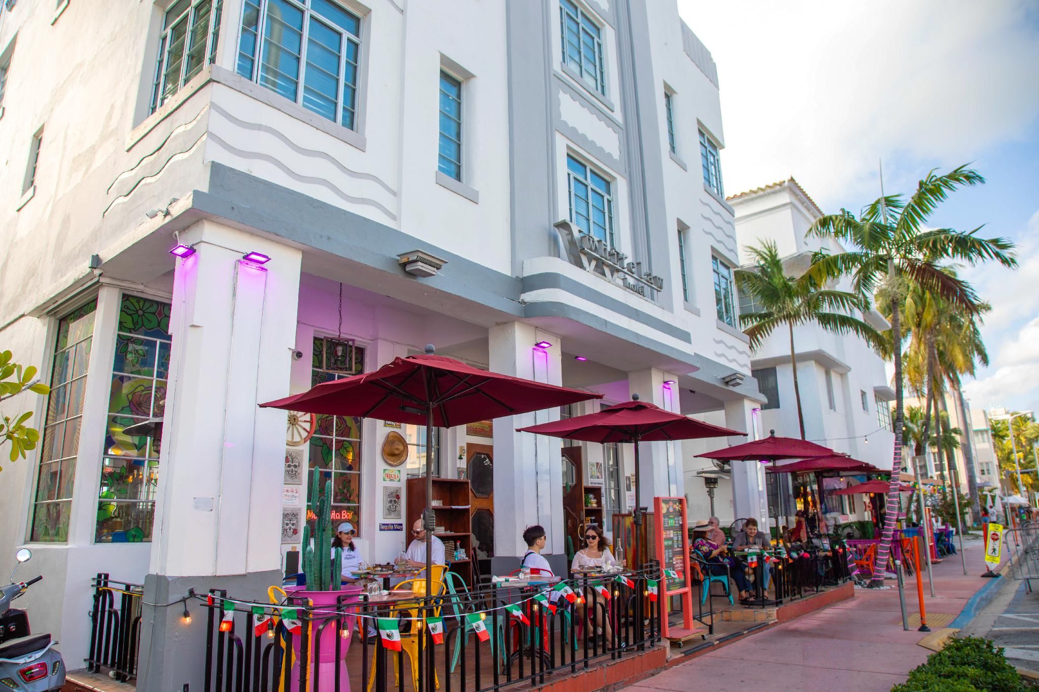 undefined Whitelaw Hotel 8