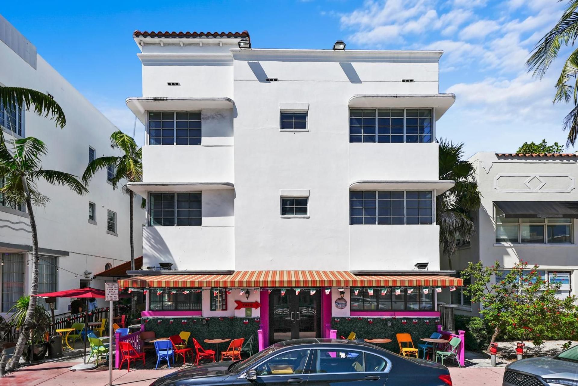 undefined Whitelaw Hotel 6