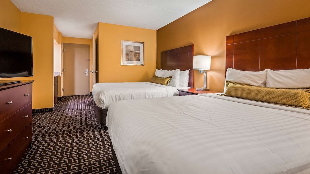 Best Western Milton Inn Standard Room, 2 Queen Beds, Accessible, Bathtub